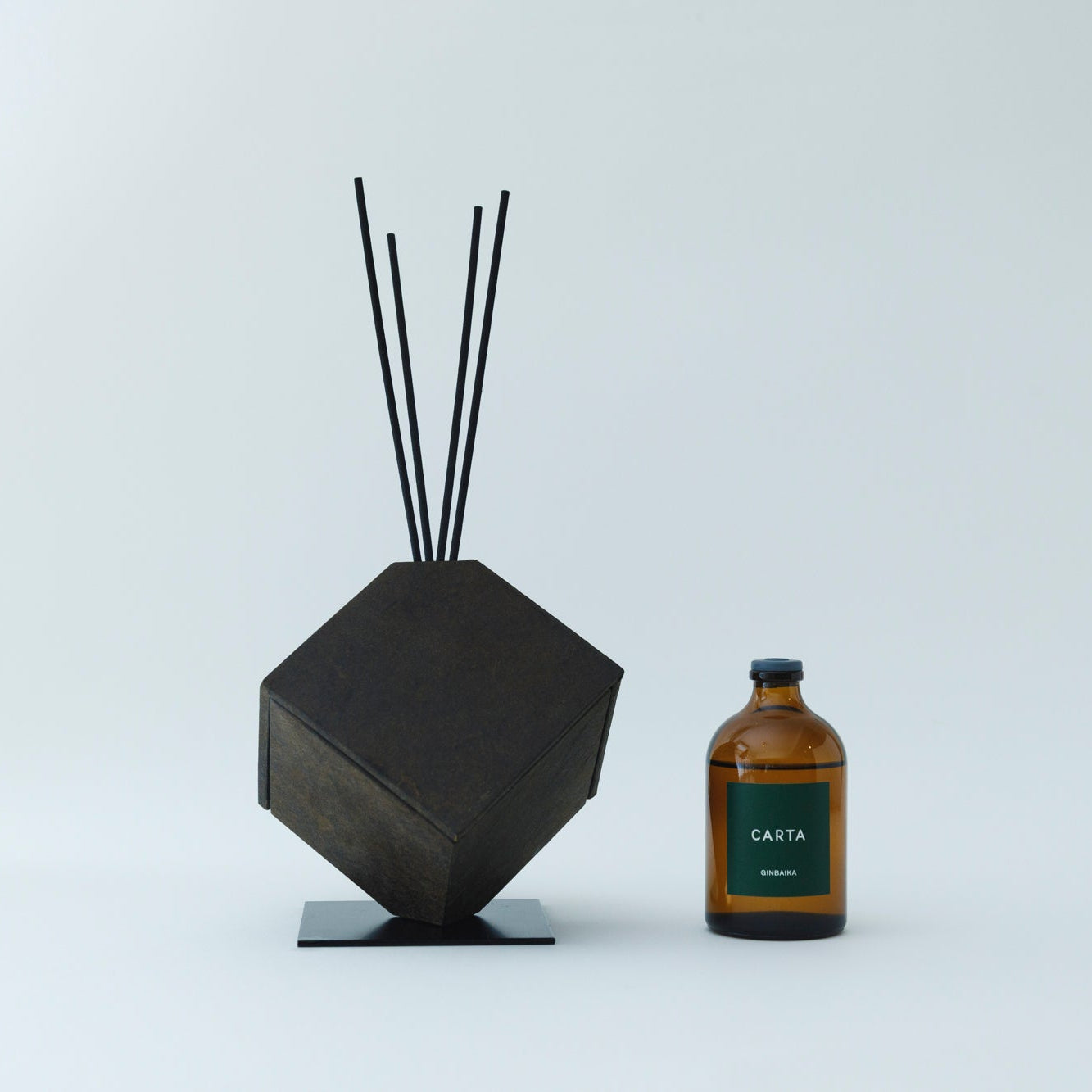 【5月受注受付 | 7月下旬,8月上旬発送予定】香紙器 リードディフューザー | KASHIKI Reed Diffuser